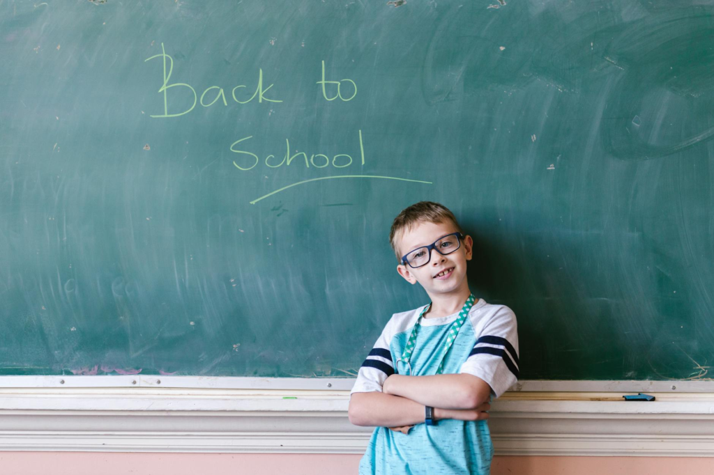 What to Expect During Your First Year in a School Contract Role